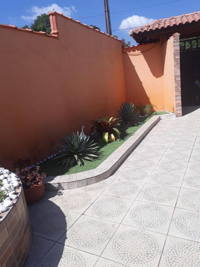 Chacara Bella Vida Com Piscina Churrasqueira Salao De Festas Fogao A Lenha Quadra Aracariguama Extérieur photo