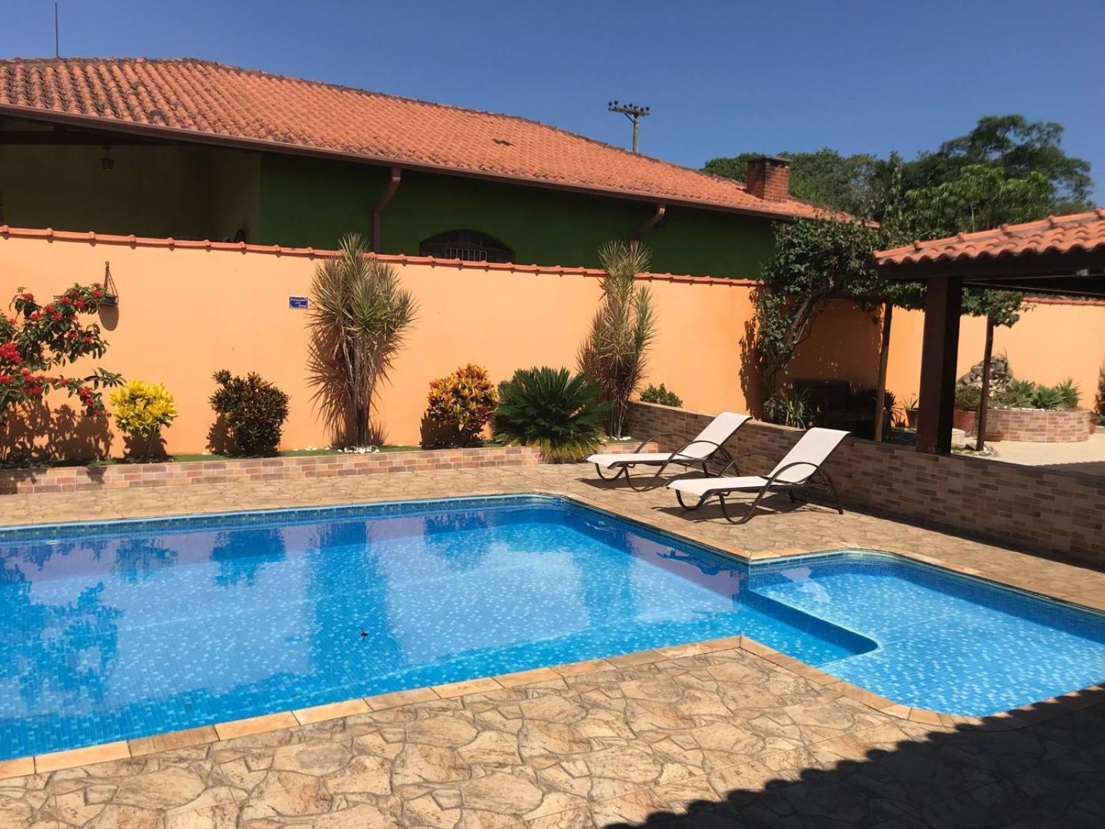 Chacara Bella Vida Com Piscina Churrasqueira Salao De Festas Fogao A Lenha Quadra Aracariguama Extérieur photo